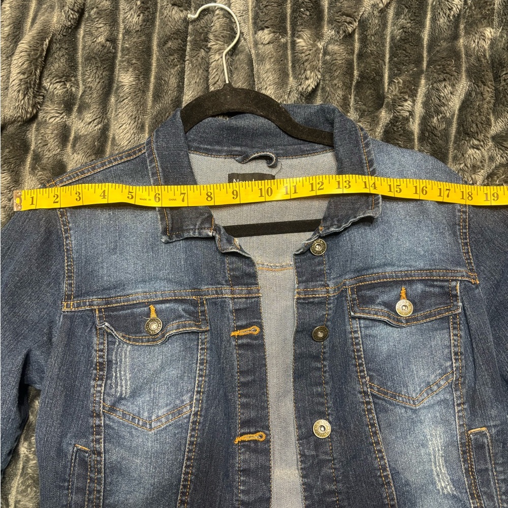 Super Cute Denim Jacket - Picture 2 of 5
